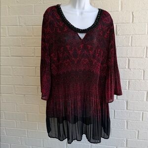 Catherines Micro-Pleated Flared Sleeve, Studded Red & Black Ombre Tunic, Size 2X